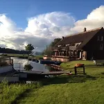 Gasthuis Sammuli Village *
