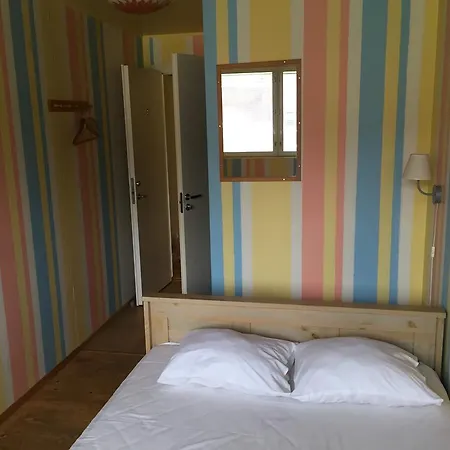 بيت ضيافة Sammuli Village *