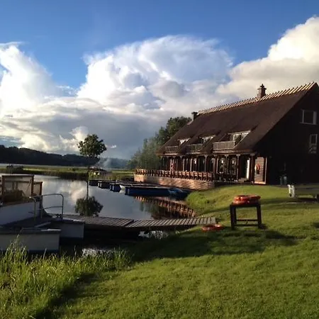 بيت ضيافة Sammuli Village *