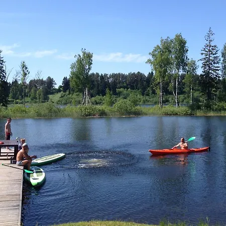 بيت ضيافة Sammuli Village فيلياندي