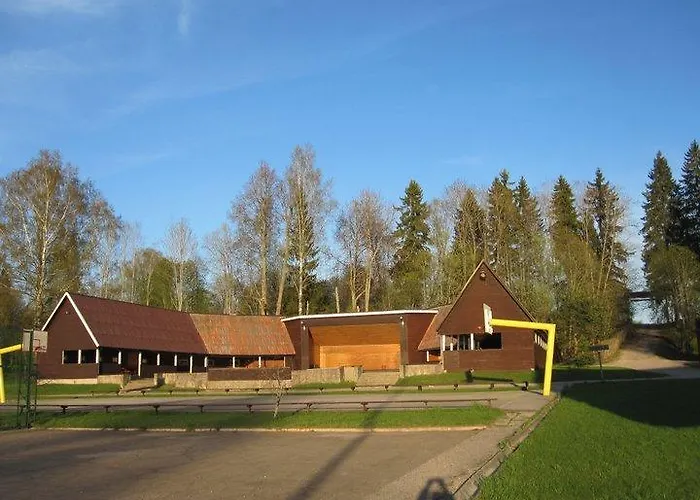 בית הארחה Sammuli Village ויליאנדי